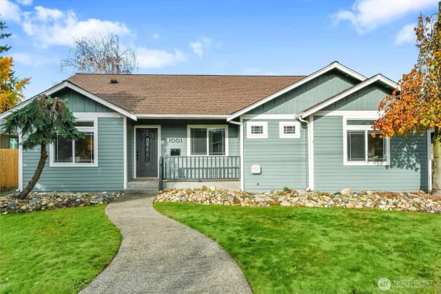 Property photo for 1001 8th Avenue Nw, Puyallup