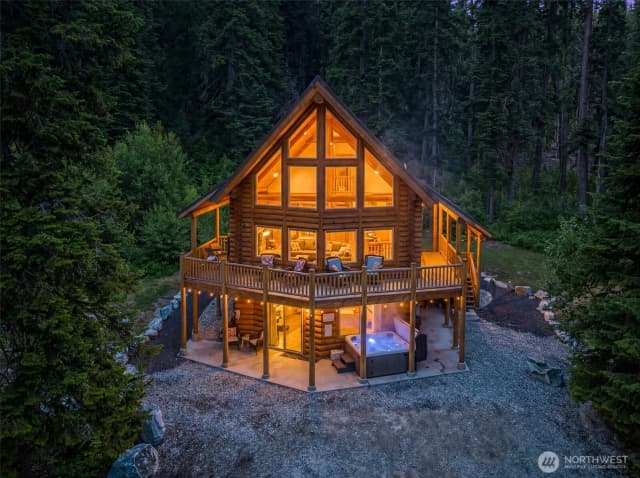 Property photo for 174 Deep Powder Lane, Leavenworth