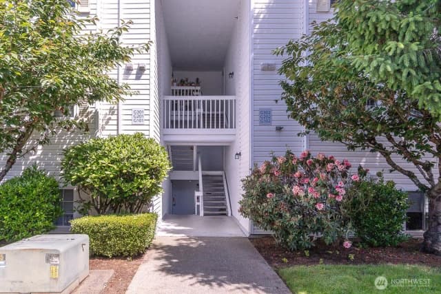 Property photo for 11002 Se Petrovitsky Road #g102, Renton