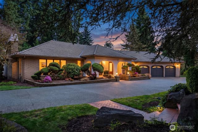 Property photo for 13214 180th Avenue Ne, Redmond, WA 98052