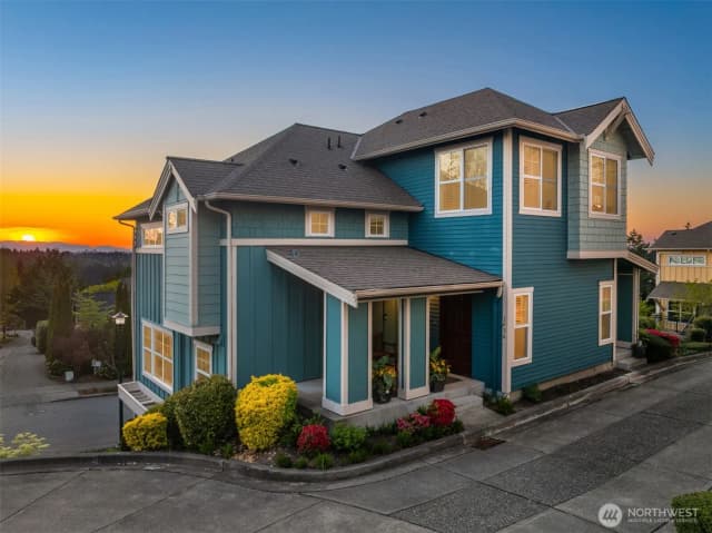 Property photo for 1936 17th Avenue Ne, Issaquah