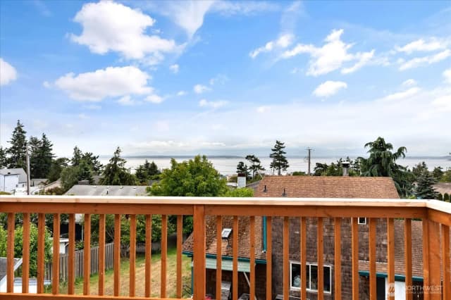 Property photo for 1240 Admirals Drive, Coupeville