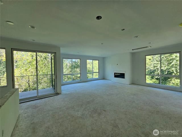 Property photo for 14892 Hs#7 Ne 2nd Court, Bellevue