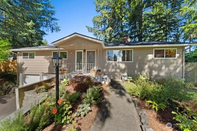 Property photo for 8130 69th Avenue Sw, Lakewood