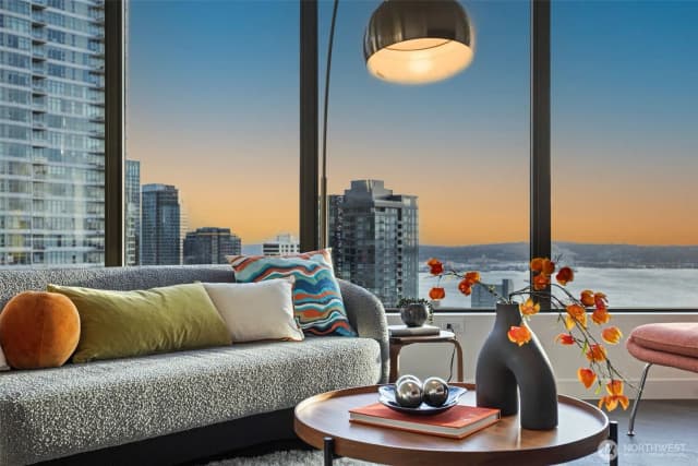 Property photo for 2510 6th Avenue #2504, Seattle