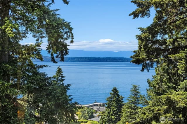 Property photo for 9421 190th Place Sw, Edmonds
