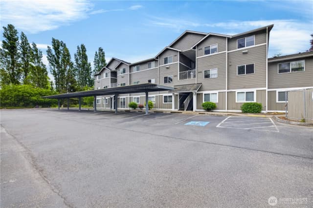 Property photo for 1670 Sw Mulberry Drive #b302, Oak Harbor