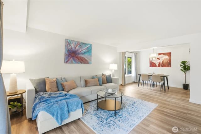 Property photo for 1414 154th Avenue Ne #4403, Bellevue