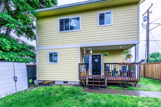 Property photo for 106 2nd Street Ne, Yelm