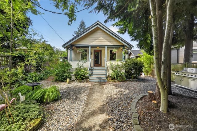 Property photo for 8045 26th Avenue Nw, Seattle