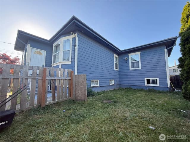 Property photo for 3926 S Warsaw Street, Seattle