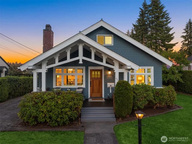 Property photo for 423 Ave B, Snohomish