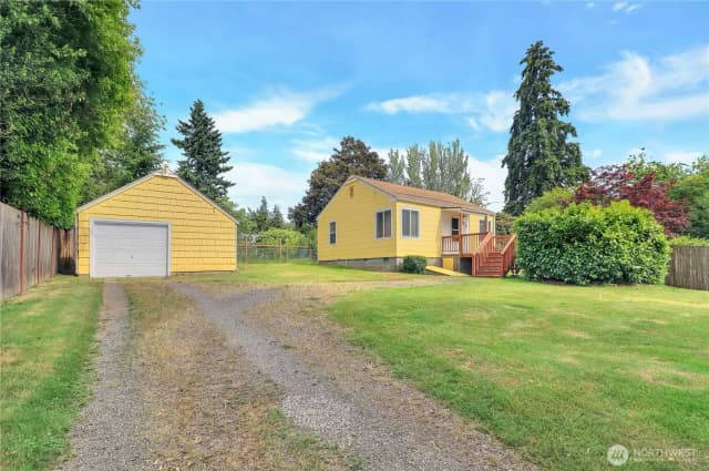 Property photo for 720 Roosevelt Street Ne, Olympia