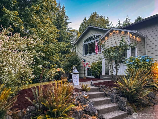 Property photo for 6337 Se Heather Lane, Port Orchard
