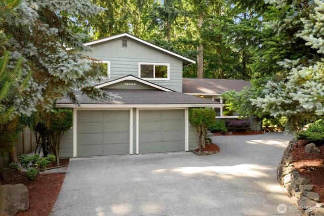 Property photo for 12450 Ne 141st Street, Kirkland