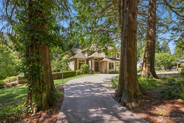 Property photo for 20125 Se 24th Street, Sammamish, WA 98075