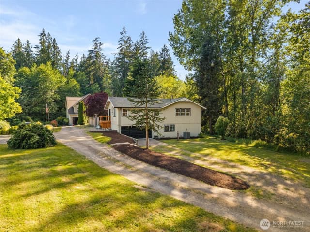 Property photo for 395 Nw Blomster Way, Poulsbo
