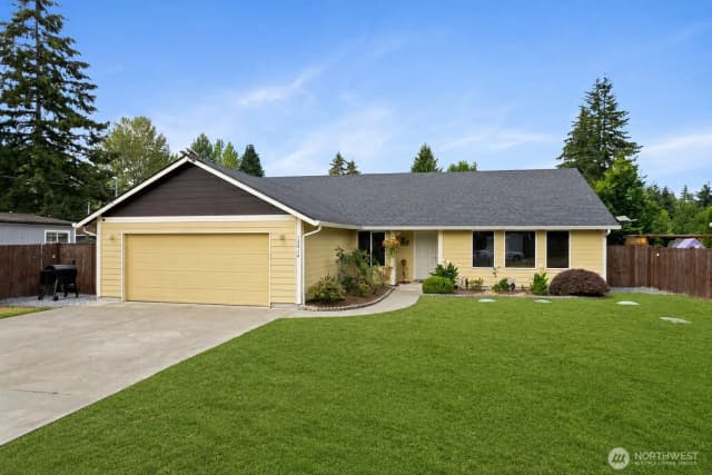 Property photo for 15914 85th Avenue E, Puyallup