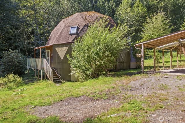 Property photo for 12932 231st Avenue Se, Issaquah