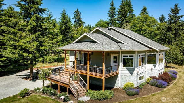 Property photo for 343 Olympic Bay Lane, Oak Harbor