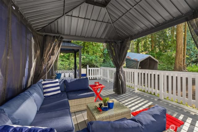 Property photo for 8480 Hansen Road Ne, Bainbridge Island