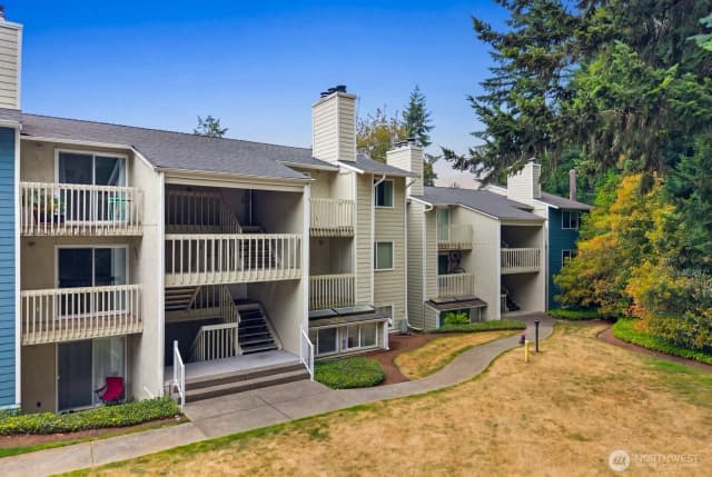 Property photo for 9494 Redmond Woodinville Road Ne #b102, Redmond