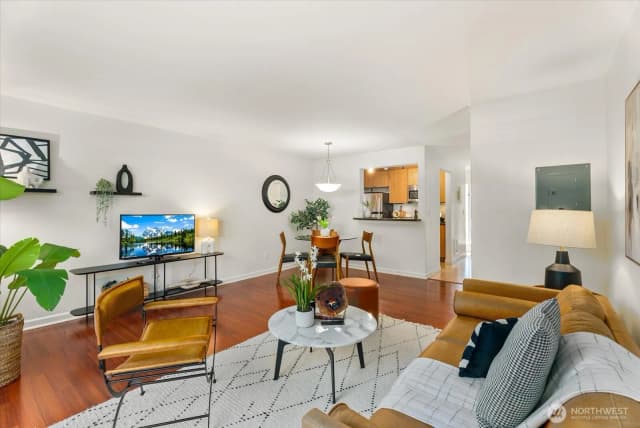 Property photo for 513 142nd Avenue Se #72, Bellevue