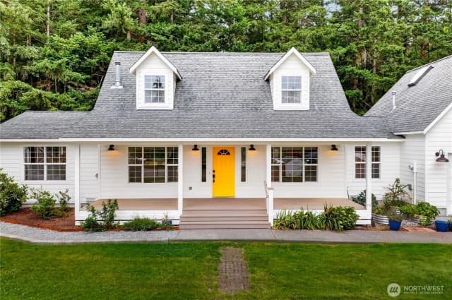 Property photo for 955 Doyle Lane, Oak Harbor