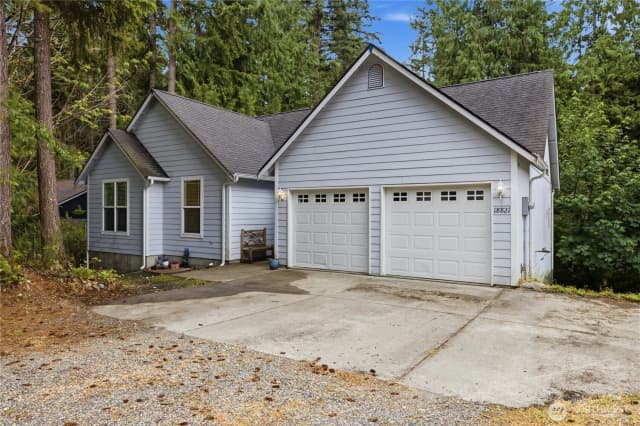 Property photo for 18821 Rampart Drive Se, Yelm