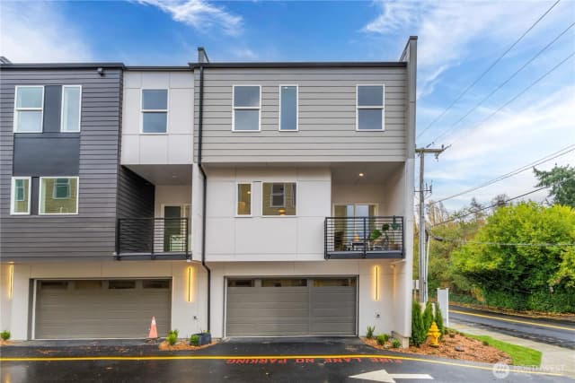 Property photo for 11548 17th Circle Sw, Burien