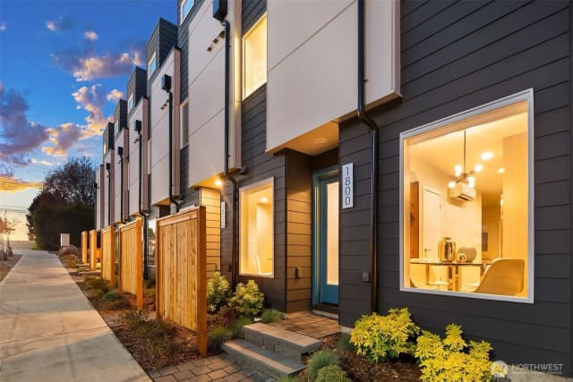 Property photo for 1810 Nw 85th Street, Seattle