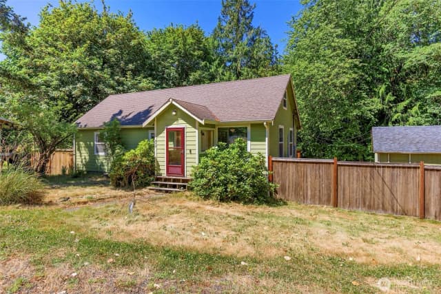 Property photo for 932 Retsil Road, Port Orchard