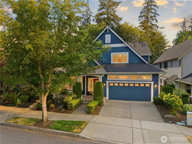 Property photo for 2585 20th Avenue Ne, Issaquah, WA 98029