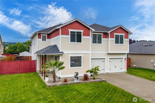 Property photo for 1313 Daffodil Avenue Ne, Orting
