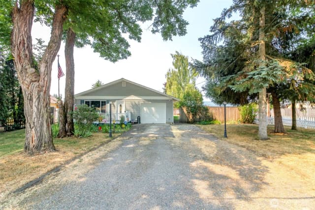 Property photo for 10035 Grove Road Se, Yelm
