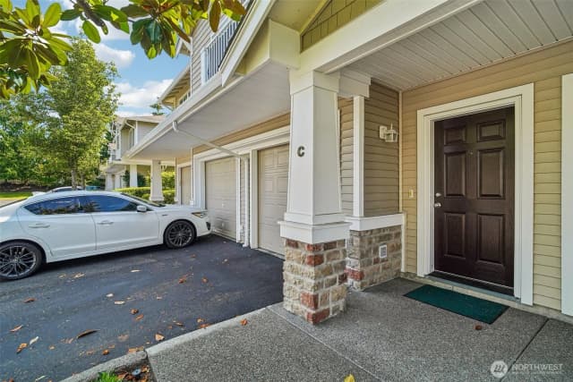 Property photo for 6443 Hazel Avenue Se, Auburn