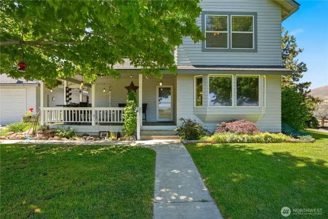 Property photo for 530 Wakatak Road, Yakima
