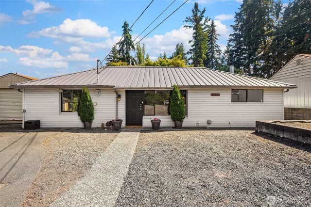 Property photo for 4900 238th Place Sw, Mountlake Terrace