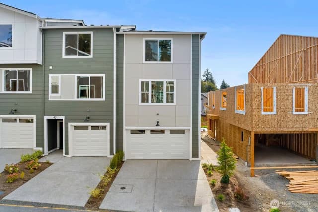 Property photo for 16823 Alder Way #h8, Lynnwood