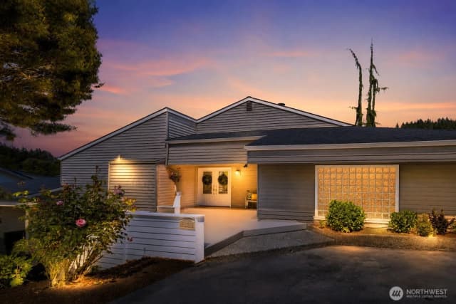 Property photo for 16306 Valhalla Drive, Bothell