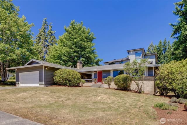 Property photo for 14004 Se 20th Street, Bellevue