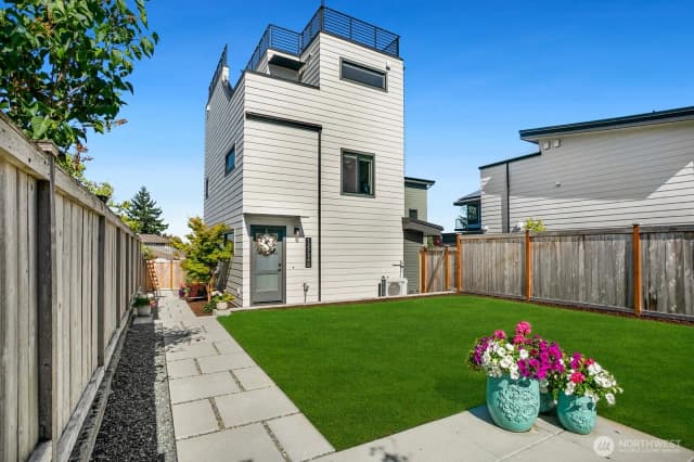 Property photo for 12734 B 7th Avenue Nw, Seattle, WA 98177