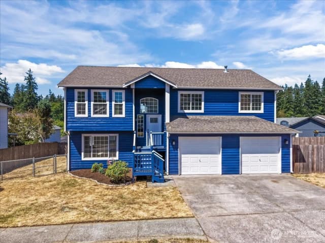 Property photo for 2956 Lowren Loop, Port Orchard