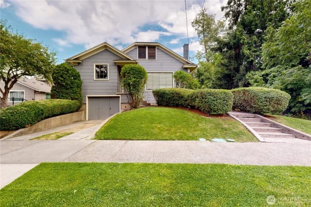 Property photo for 724 Valencia Street, Walla Walla