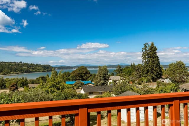 Property photo for 379 Elderberry Street, Oak Harbor