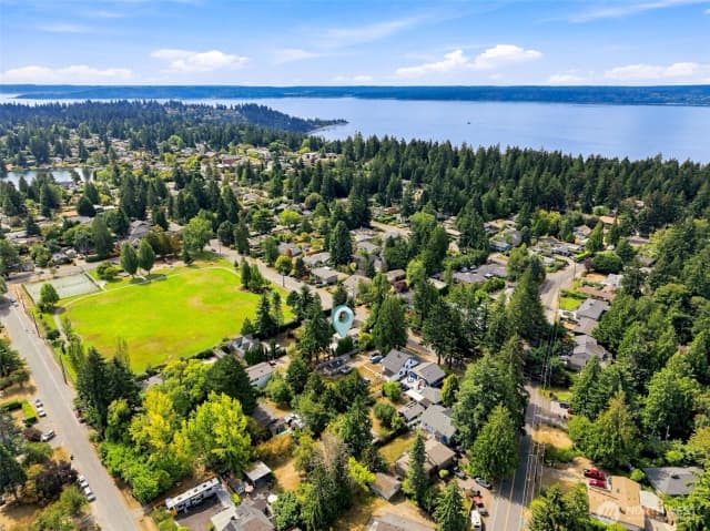 Property photo for 14622 18th Avenue Sw, Burien
