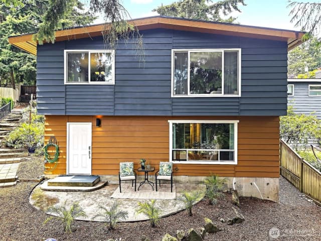Property photo for 16106 Densmore Avenue N, Shoreline