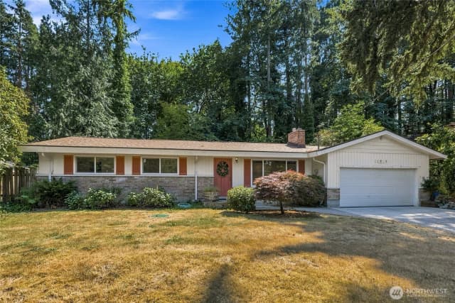 Property photo for 16217 Se Newport Way, Bellevue