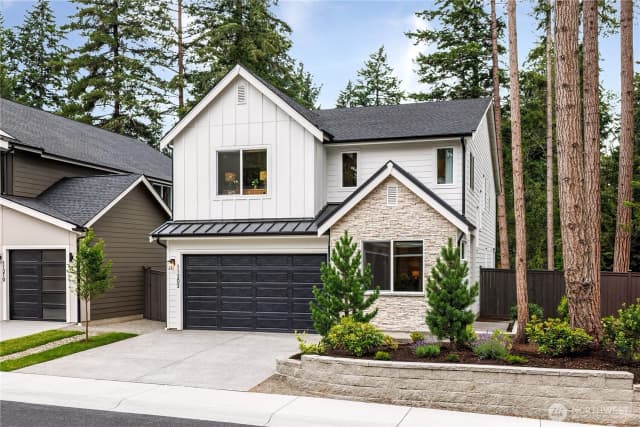 Property photo for 11233 79th Avenue Ct Sw #7, Lakewood