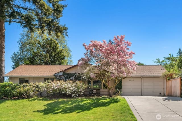 Property photo for 1260 168th Avenue Ne, Bellevue